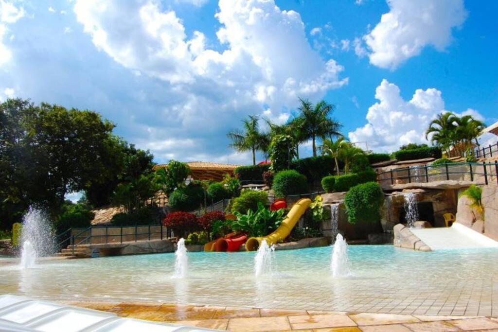 Piazza Diroma Acqua Park, Requinte E Diversao Caldas Novas Dış mekan fotoğraf