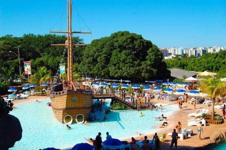 Piazza Diroma Acqua Park, Requinte E Diversao Caldas Novas Dış mekan fotoğraf